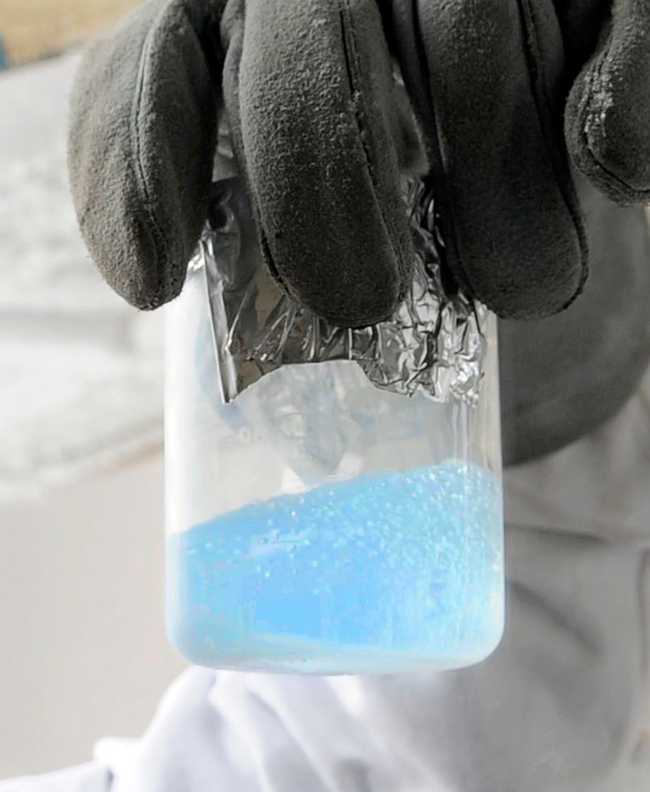 Liquid oxygen boiling